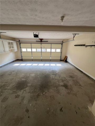 824 Georgian Point Drive, Lawrenceville, GA 30045