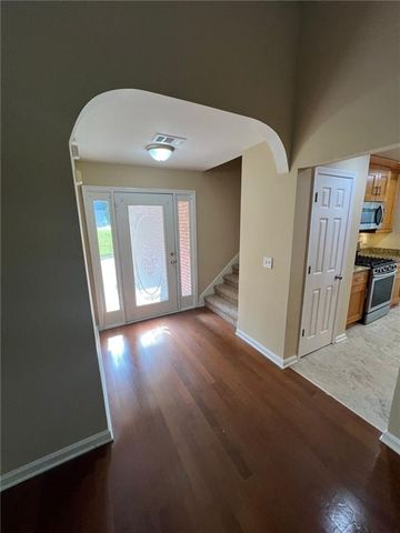 824 Georgian Point Drive, Lawrenceville, GA 30045