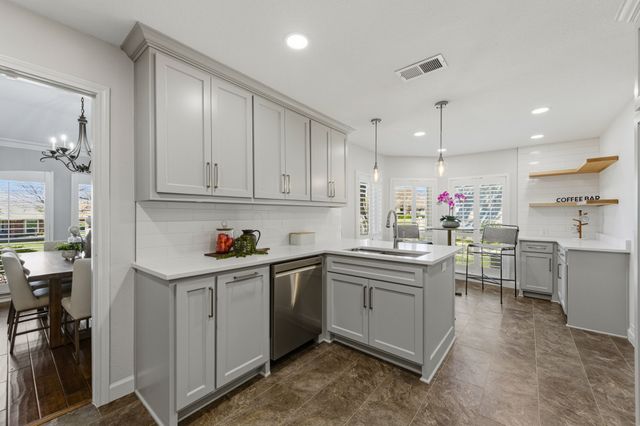 2832 Cambridgeshire Drive, Carrollton, TX 75007