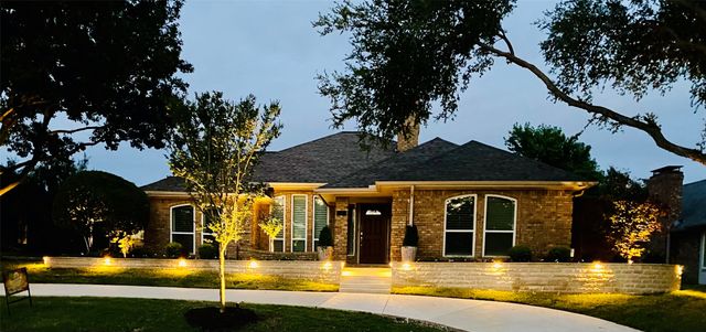 2832 Cambridgeshire Drive, Carrollton, TX 75007
