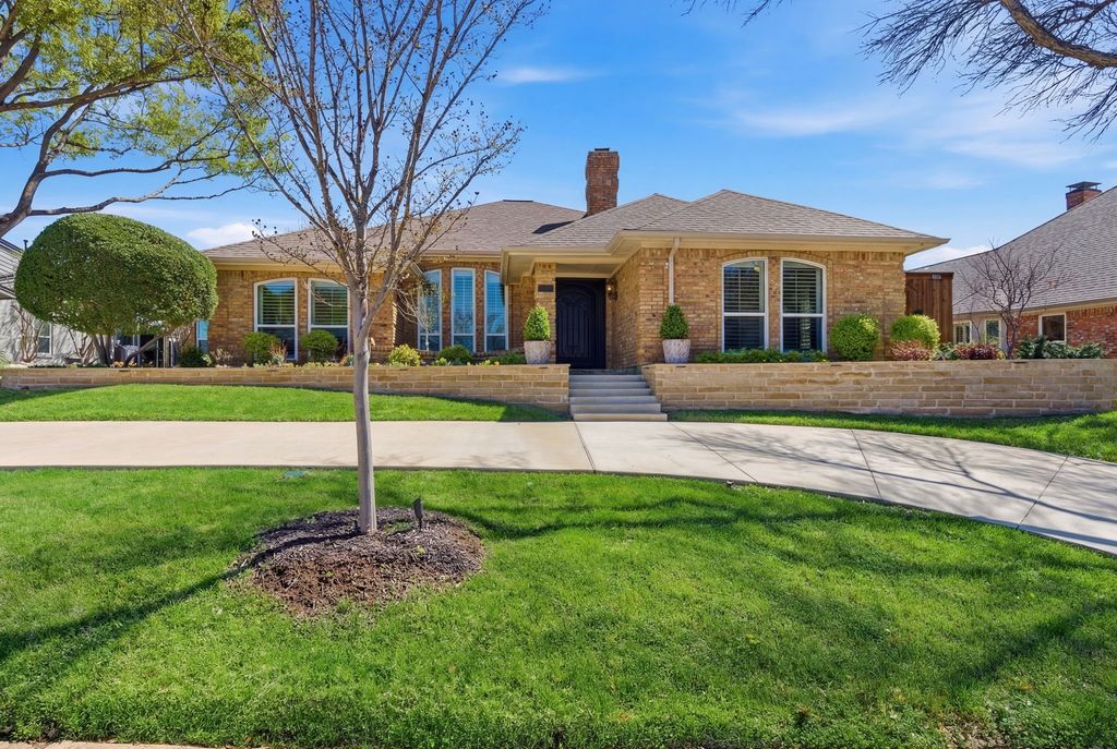 2832 Cambridgeshire Drive, Carrollton, TX 75007