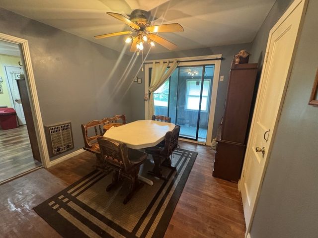 146 Mimosa St, Camden, TN 38320