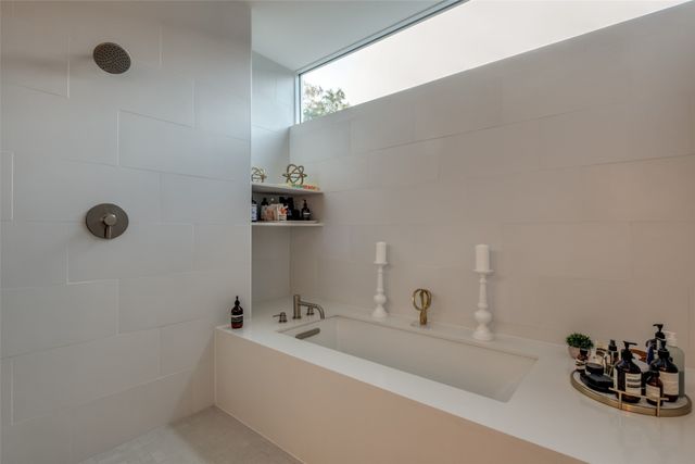 4626 Coles Manor Place 103, Dallas, TX 75204