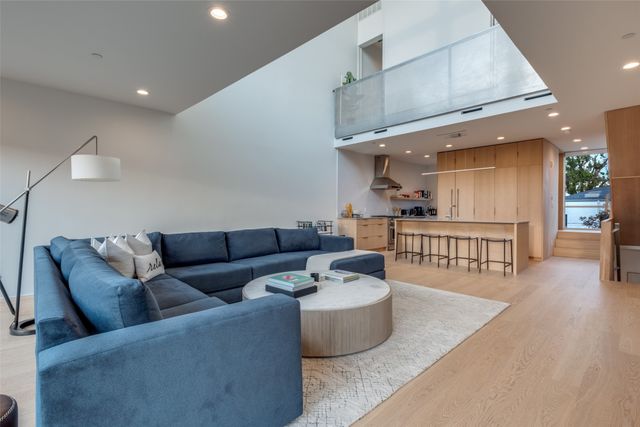 4626 Coles Manor Place 103, Dallas, TX 75204