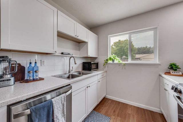 5317 Rutledge Court, The Colony, TX 75056