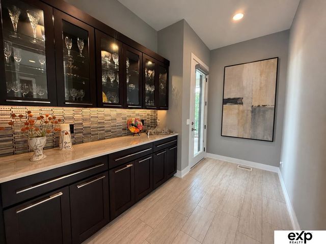 1503 S 219th Avenue, Elkhorn, NE 68022