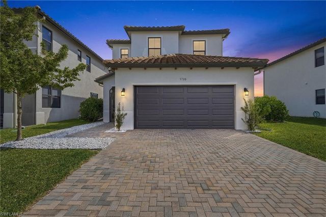 5700 Argento DR, Ave Maria, FL 34142