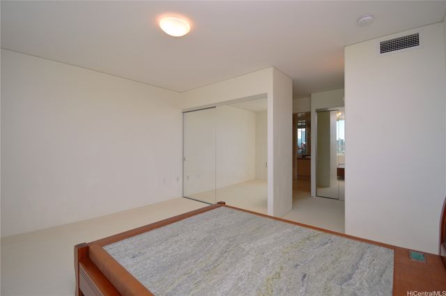 88 Piikoi Street 1605, Honolulu, HI 96814
