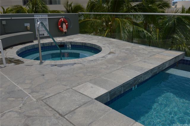 88 Piikoi Street 1605, Honolulu, HI 96814