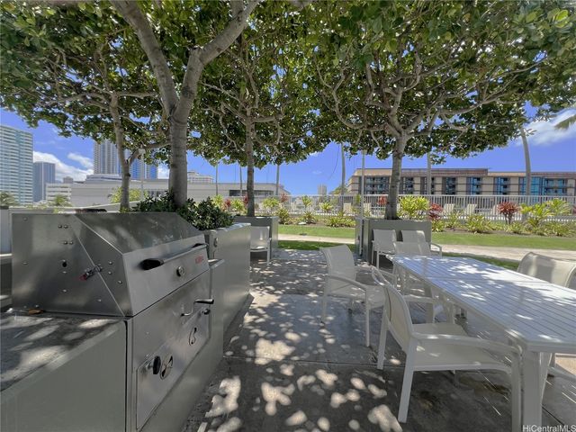 88 Piikoi Street 1605, Honolulu, HI 96814