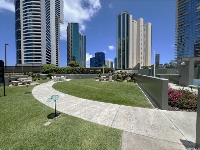 88 Piikoi Street 1605, Honolulu, HI 96814