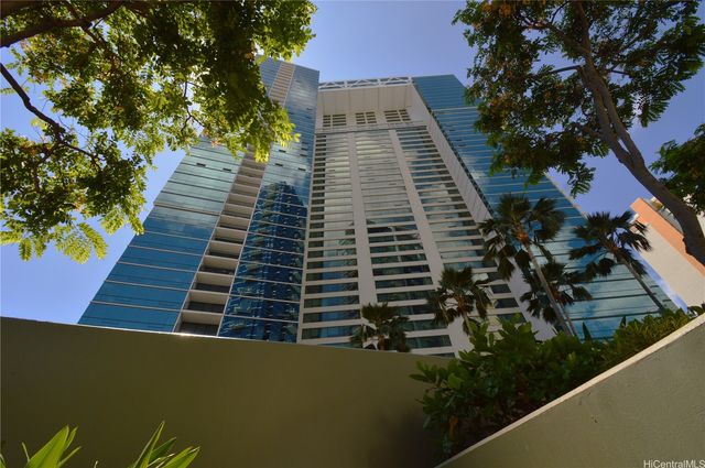 88 Piikoi Street 1605, Honolulu, HI 96814