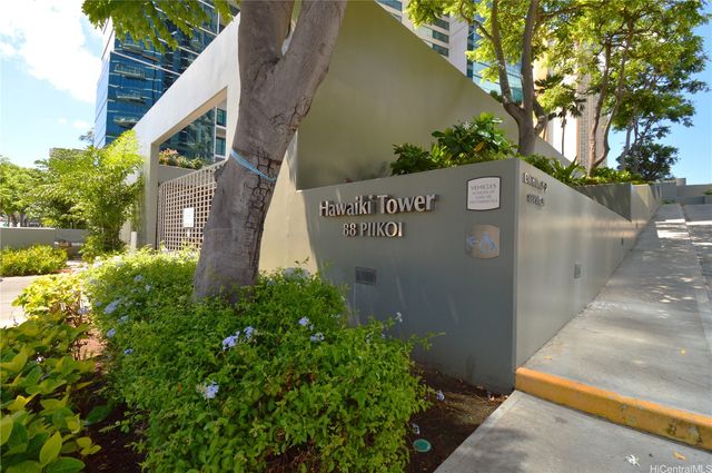 88 Piikoi Street 1605, Honolulu, HI 96814