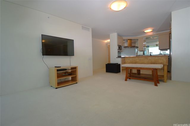 88 Piikoi Street 1605, Honolulu, HI 96814