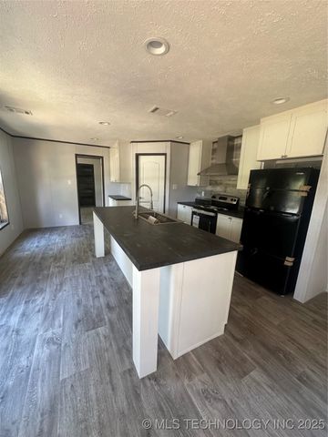 2108 Oriole, Kingston, OK 73439