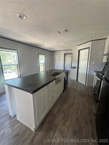 2108 Oriole, Kingston, OK 73439