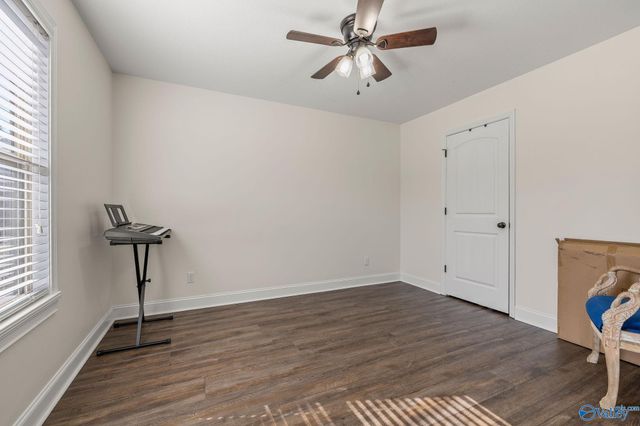 230 Berkshire Lane, Albertville, AL 35950