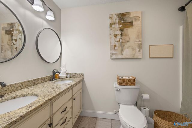 230 Berkshire Lane, Albertville, AL 35950