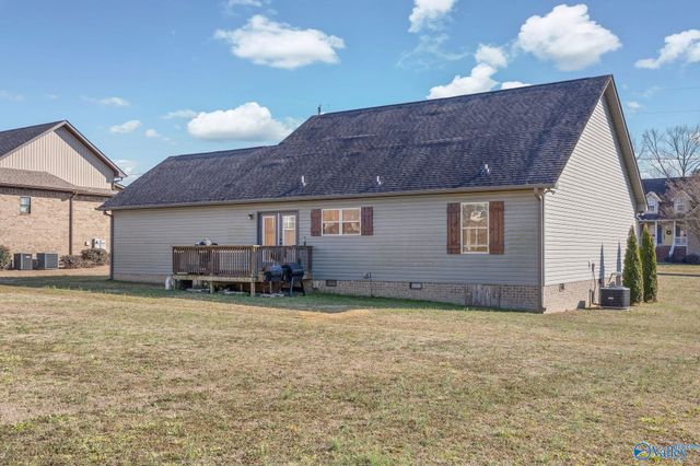 230 Berkshire Lane, Albertville, AL 35950