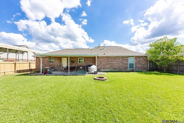 9985 Asheville Dr, Denham Springs, LA 70706