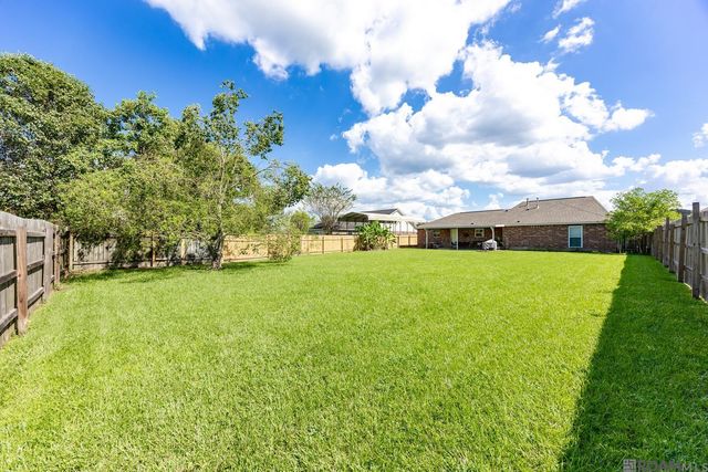 9985 Asheville Dr, Denham Springs, LA 70706
