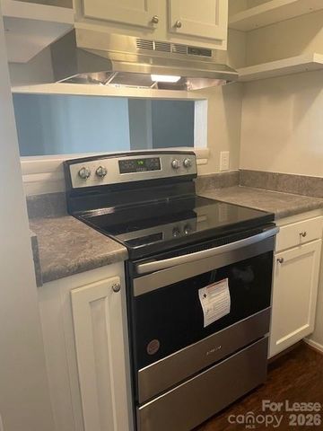 4906 Sardis Road, Charlotte, NC 28270
