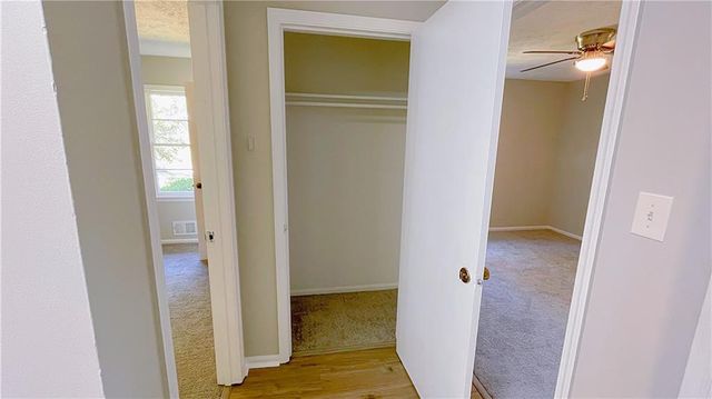 122 Barnesville Road, Griffin, GA 30224