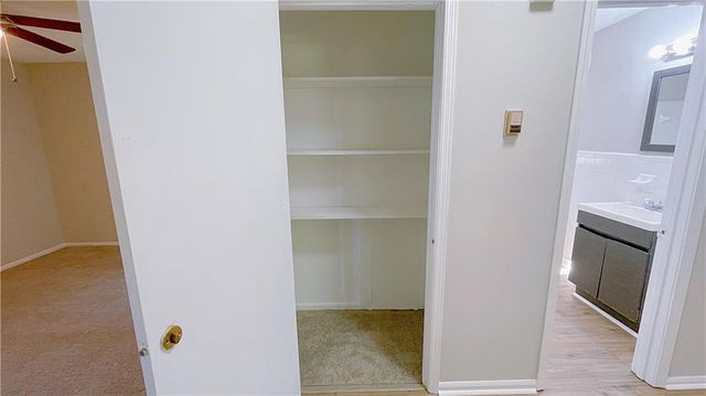 122 Barnesville Road, Griffin, GA 30224