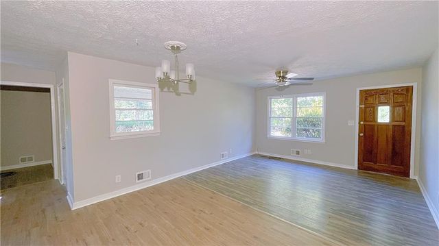 122 Barnesville Road, Griffin, GA 30224