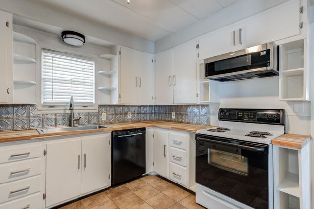 2629 24th Street, Lubbock, TX 79410