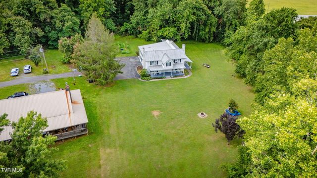 700 West Riverside Drive, Elizabethton, TN 37643