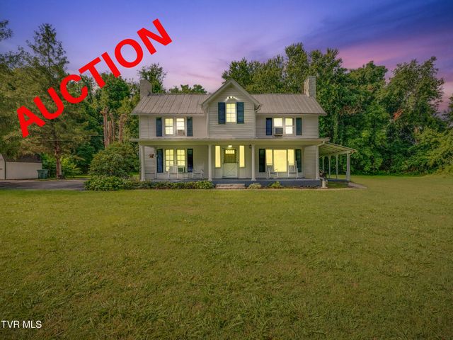 700 West Riverside Drive, Elizabethton, TN 37643