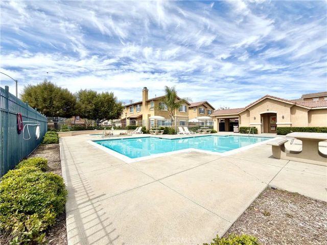 26092 Mayfield Union Way B, Murrieta, CA 92563