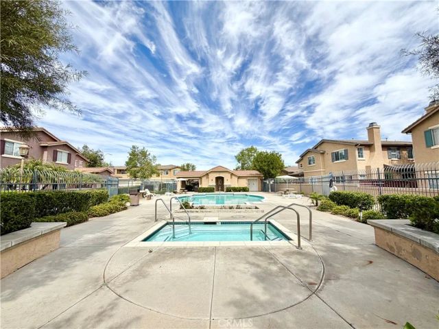 26092 Mayfield Union Way B, Murrieta, CA 92563