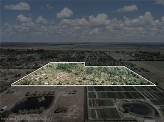 1300 N Lake Drive, Lorida, FL 33857