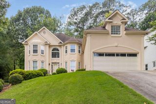 2280 Wildwood Lake Drive, Suwanee, GA 30024