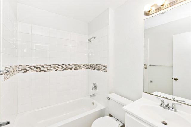 1918 Nicole CIR B, Round Rock, TX 78664