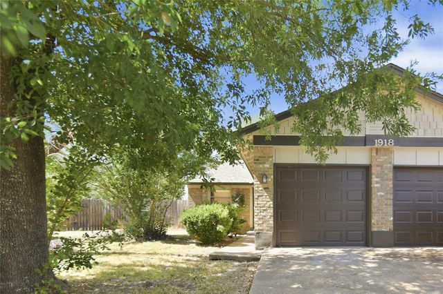 1918 Nicole CIR B, Round Rock, TX 78664