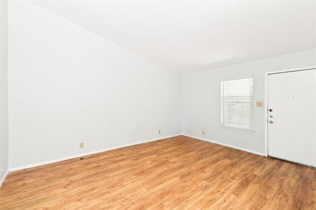 1918 Nicole CIR B, Round Rock, TX 78664