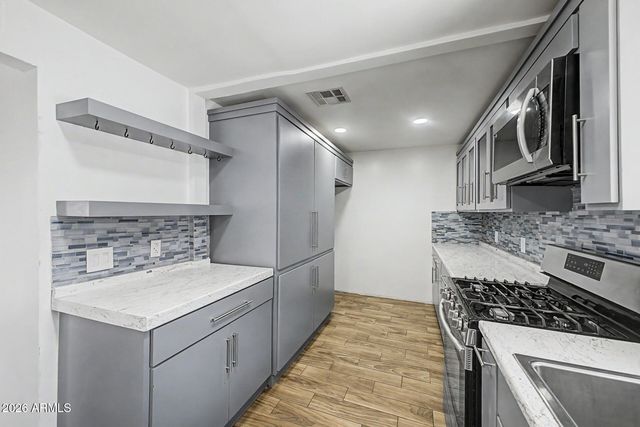 4805 S 35TH Drive, Phoenix, AZ 85041