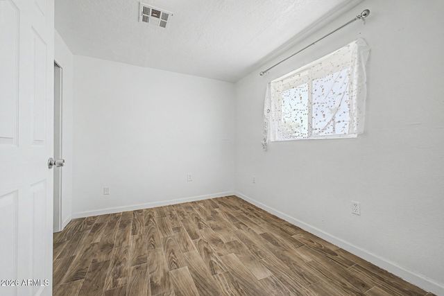 4805 S 35TH Drive, Phoenix, AZ 85041