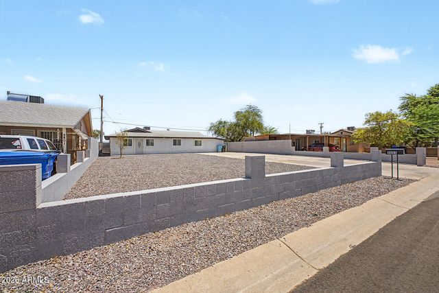 4805 S 35TH Drive, Phoenix, AZ 85041