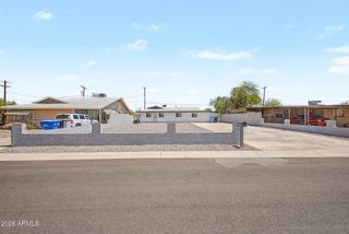 4805 S 35TH Drive, Phoenix, AZ 85041