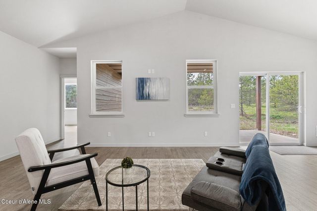 40 James WAY, Oldtown, ID 83822