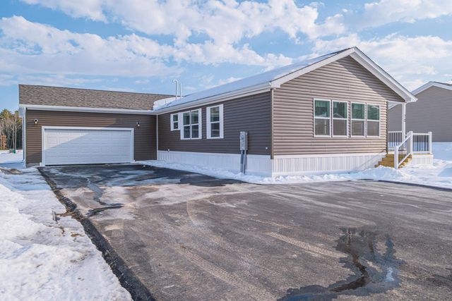 70 Diamondback Drive, Rochester, NH 03868