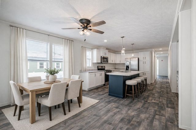 70 Diamondback Drive, Rochester, NH 03868