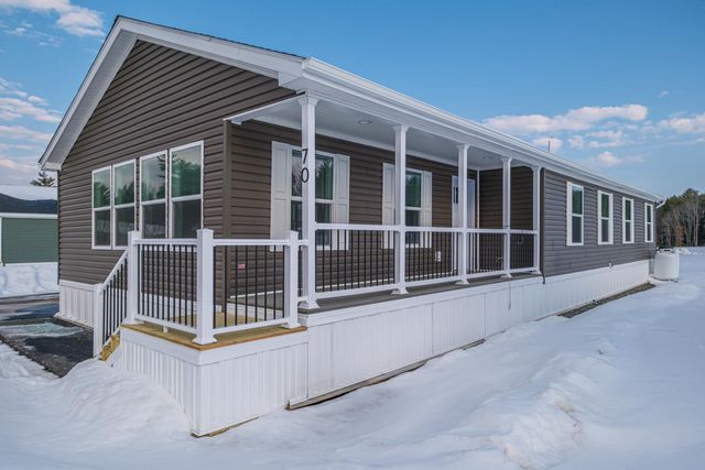 70 Diamondback Drive, Rochester, NH 03868