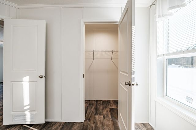 70 Diamondback Drive, Rochester, NH 03868