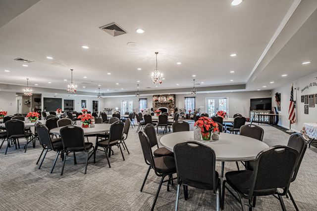 70 Diamondback Drive, Rochester, NH 03868