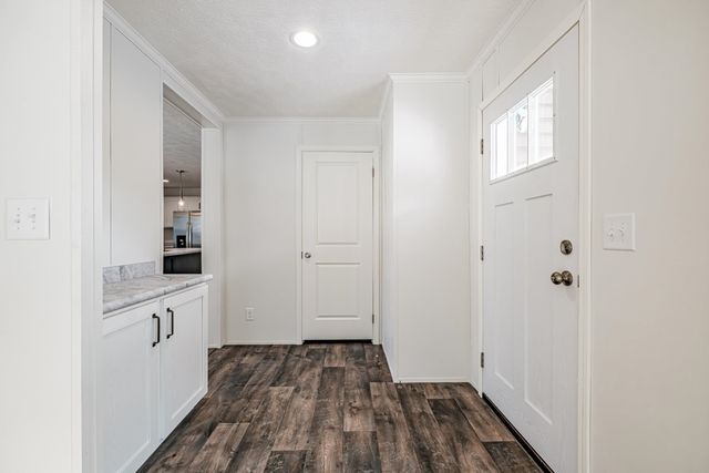 70 Diamondback Drive, Rochester, NH 03868